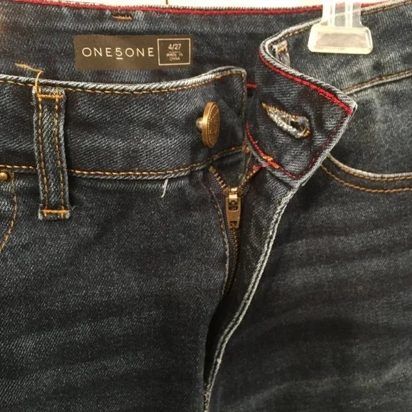 One 5 One Stretchy Curvy Denim Shorts - Picture 7 of 7